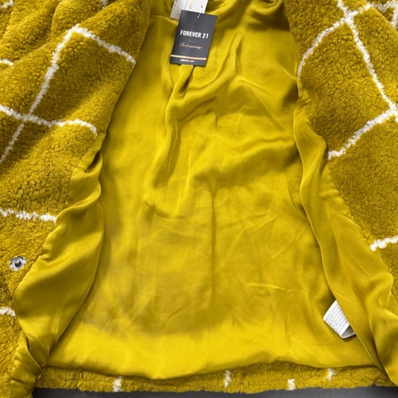 NEW Forever 21‎ Contemporary Luxury Citron Ivory Faux Shearling Coat Jacket - Picture 11 of 16